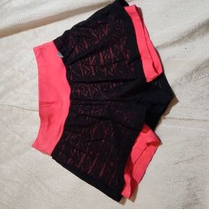 Fino corpo shorts for women size S